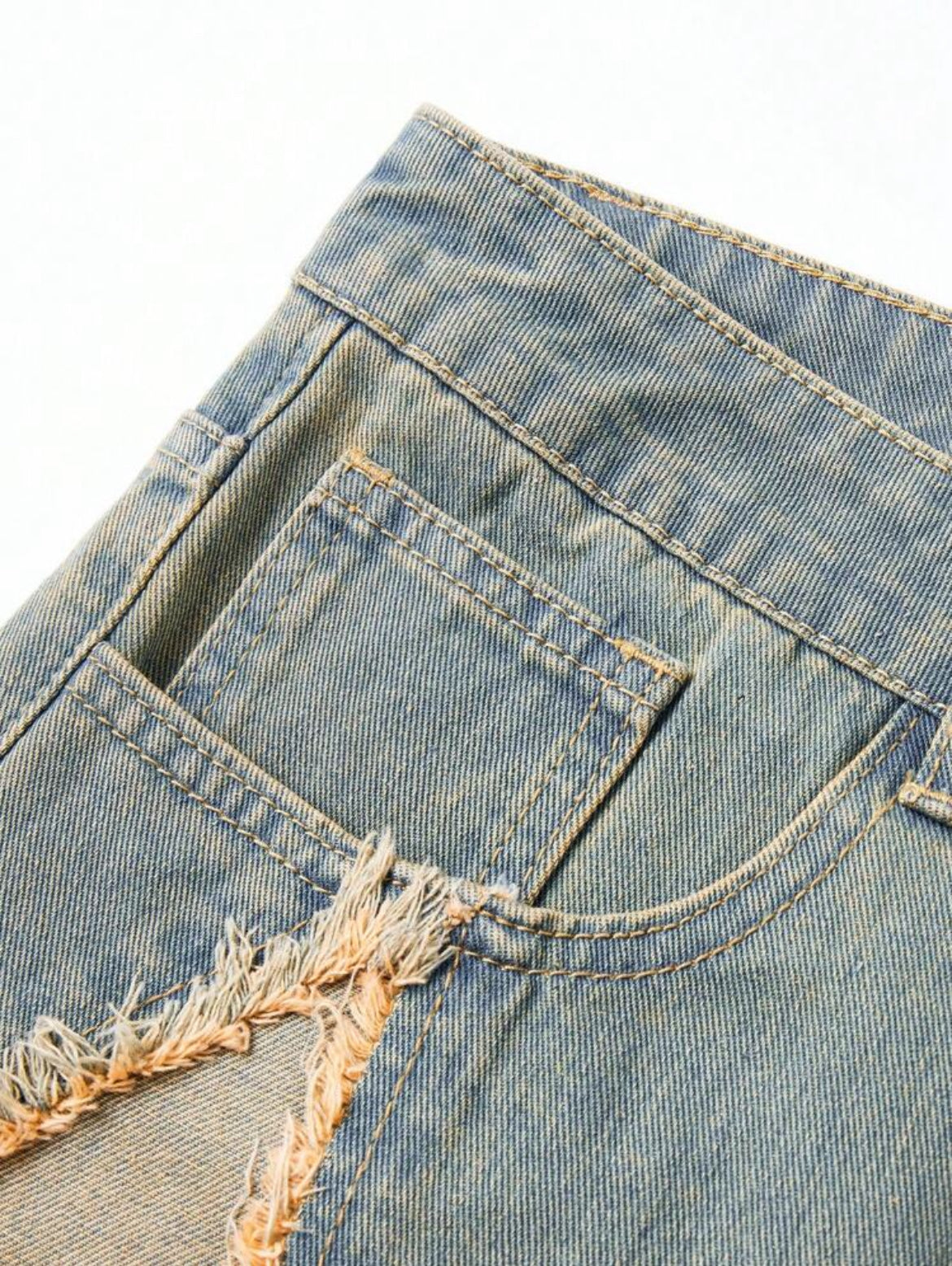 ROMWE Men’s Raw Trim Star Denim Shorts