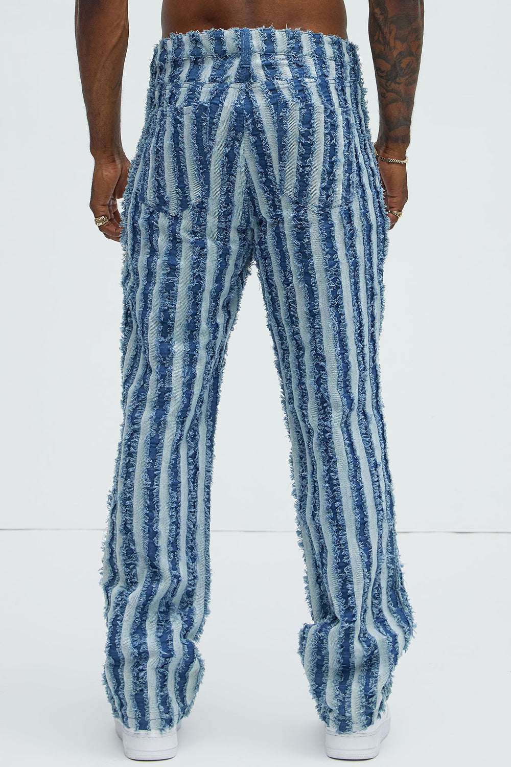 NovaMen Brayden Straight Jeans - Light Wash