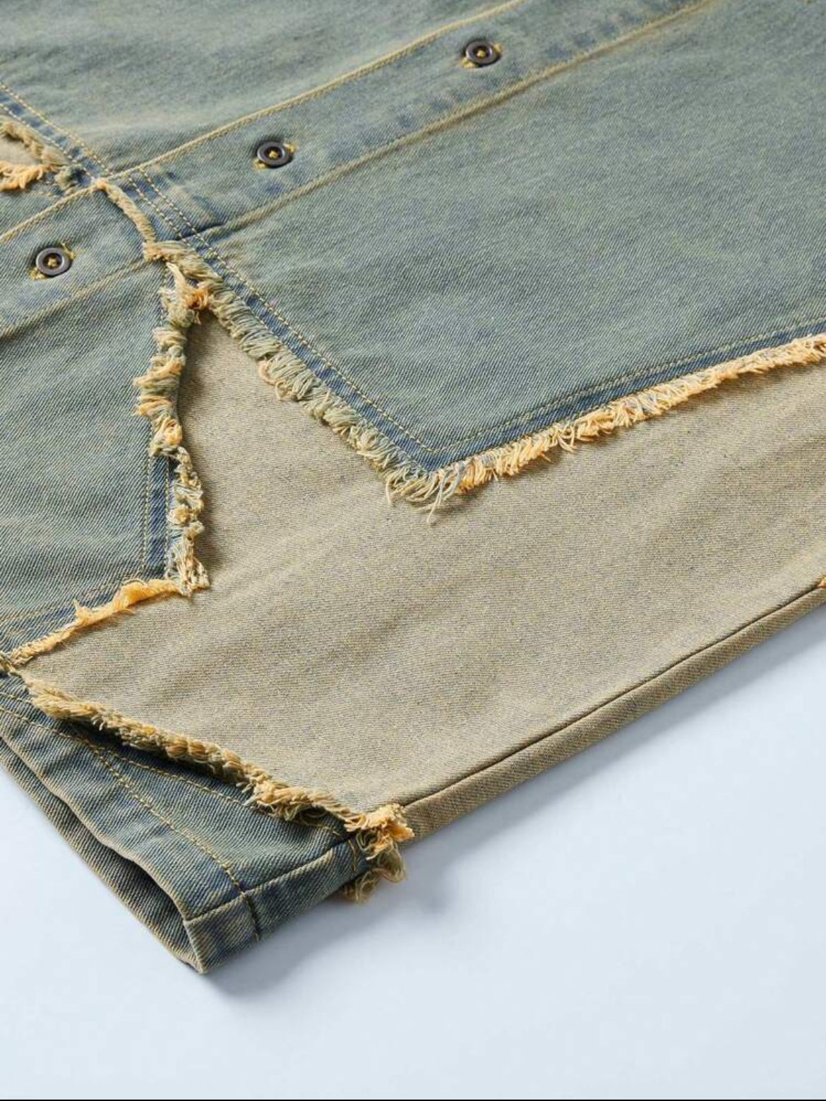 ROMWE Men’s Raw Trim Star Denim Oversized Shirt