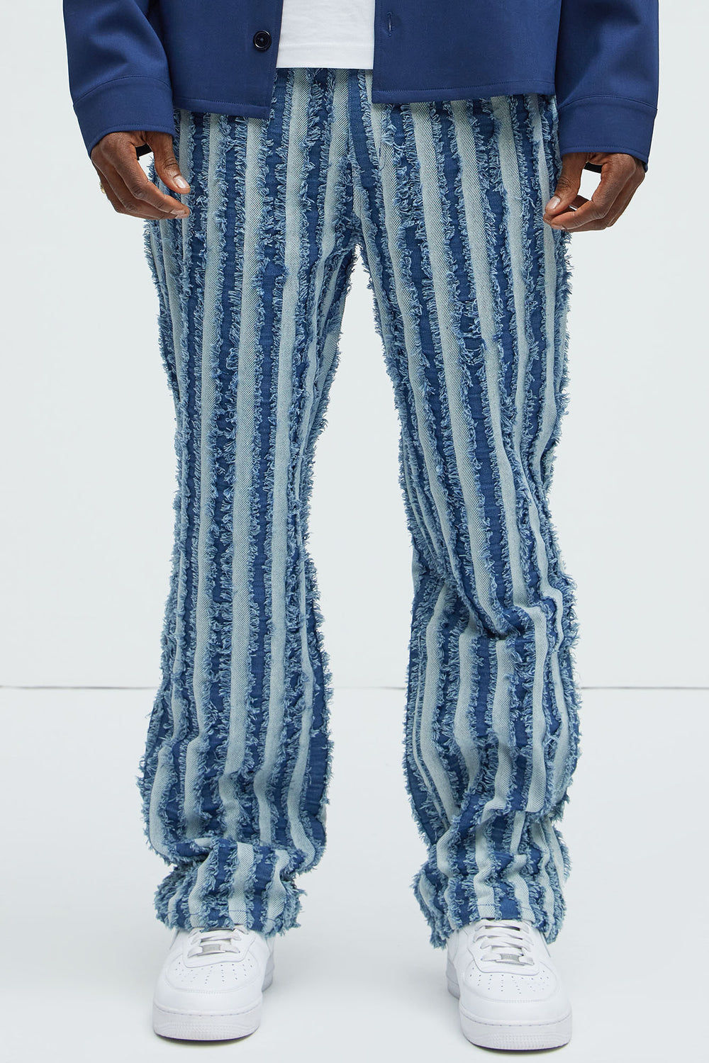 NovaMen Brayden Straight Jeans - Light Wash