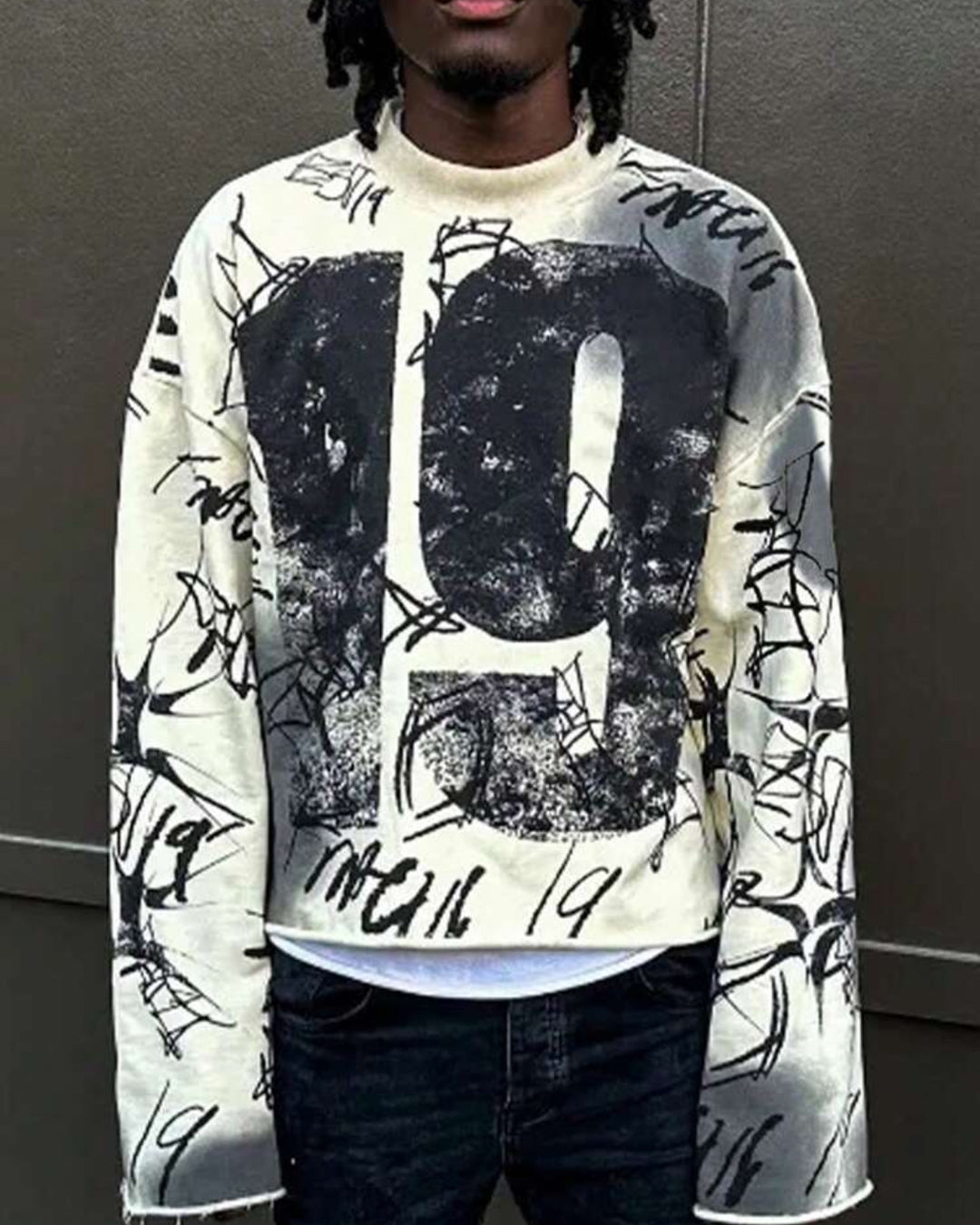 Manfinity Men's Cropped '19 Long Sleeve T-Shirt [OVERSIZED]
