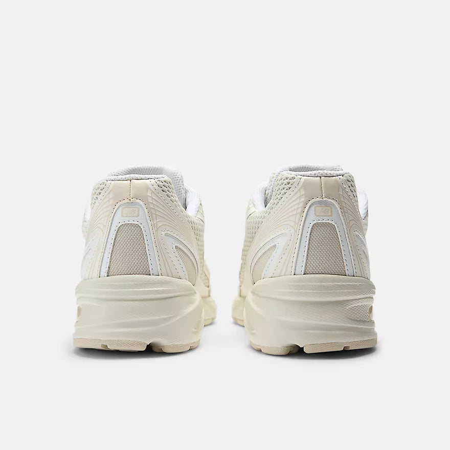 Men's New Balance 740 (Bisque/Angora/Sea Salt)